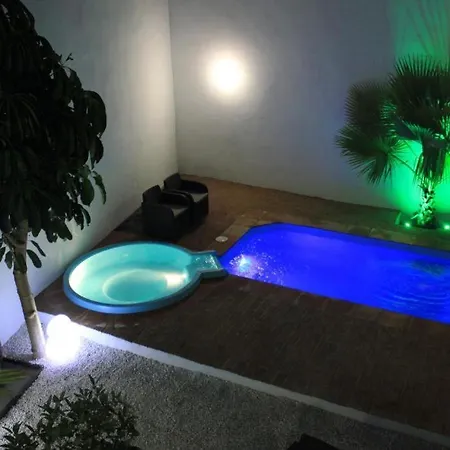 Casa Patio Palmeras 5 Y 6 Appartamento *